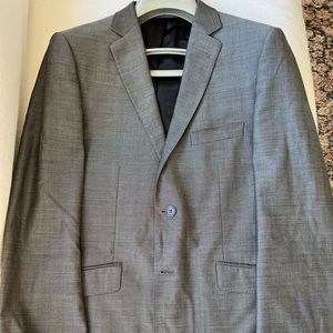 Mens grey sharkskin suit - 38S - from Australia